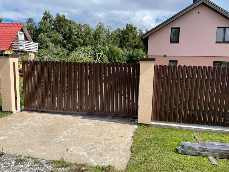 Metal fence pickets